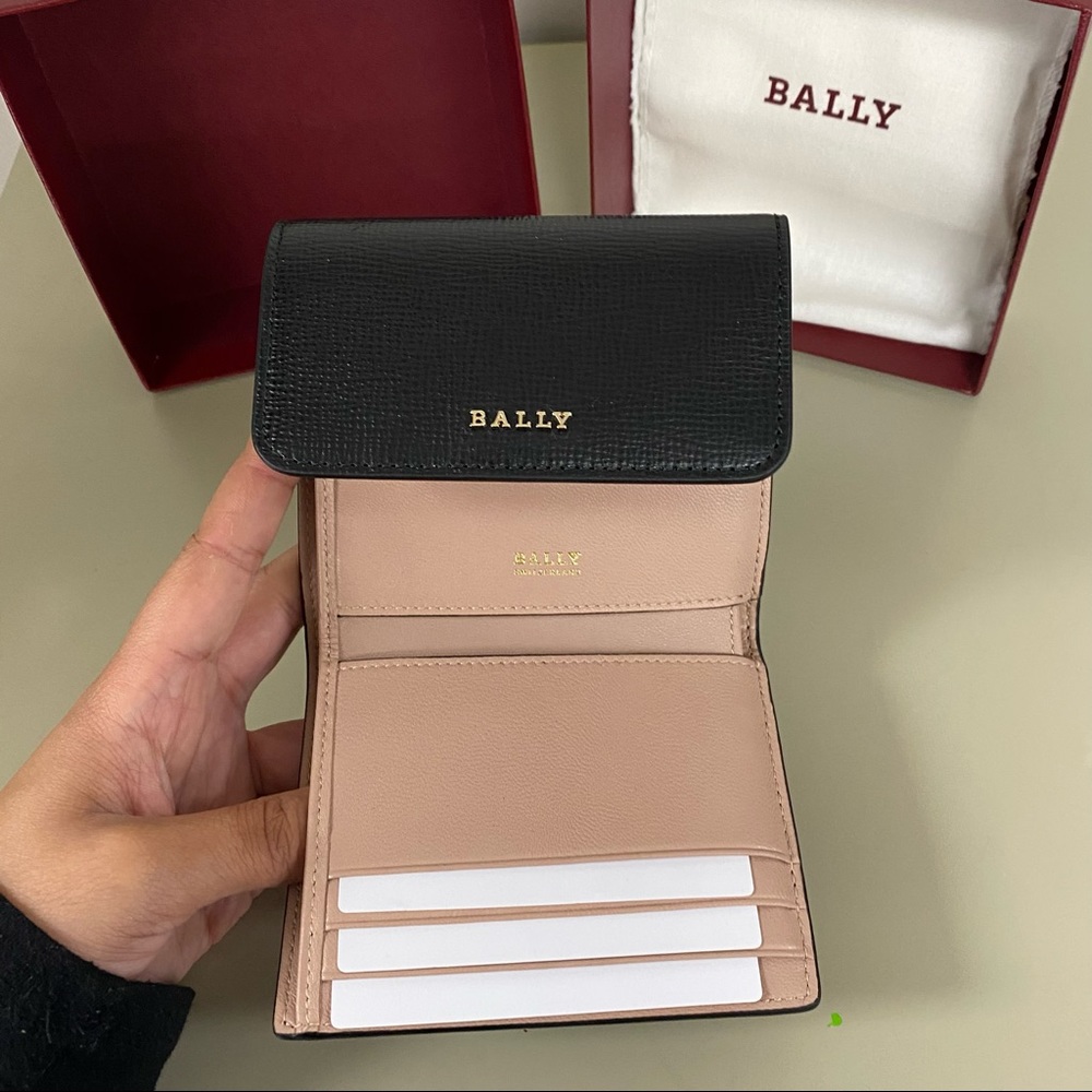 Bally Black Pebble Leather Snap Open Wallet - Picture 3 of 8